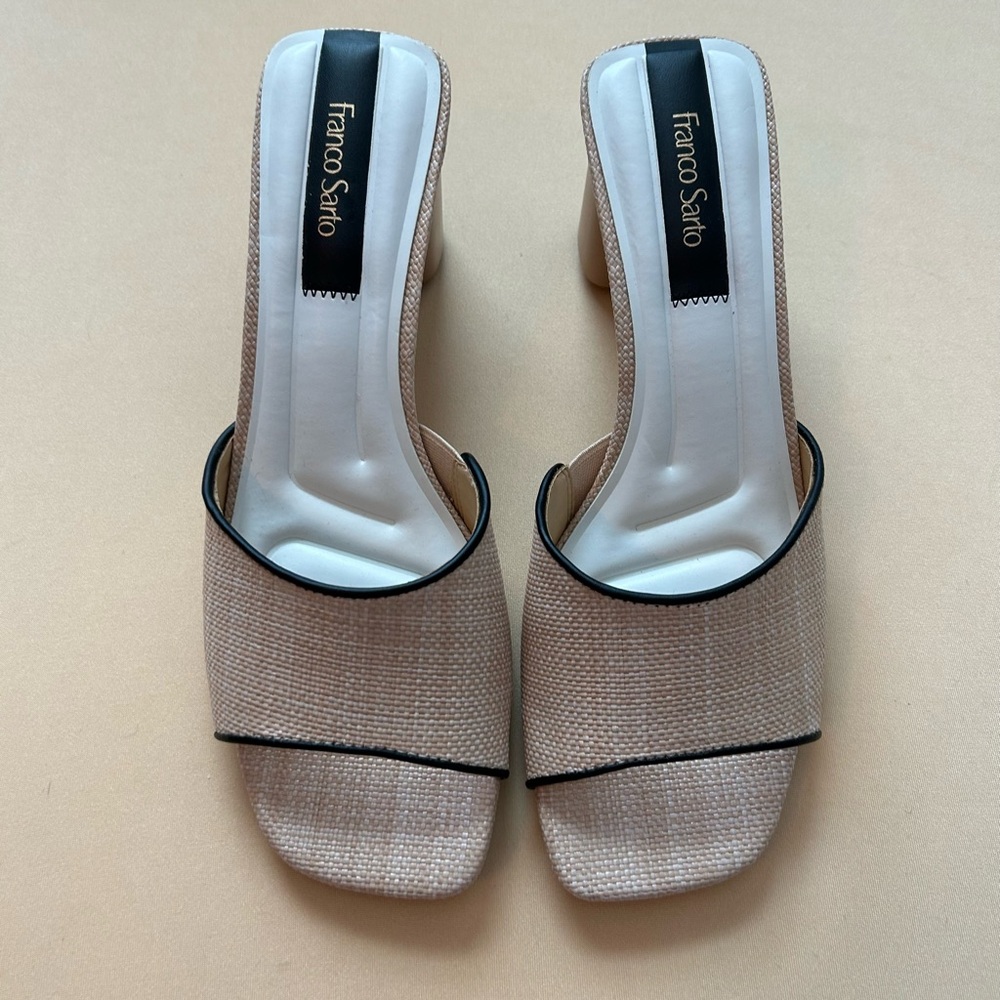 Franco Sarto NWOB woman’s heals size 9